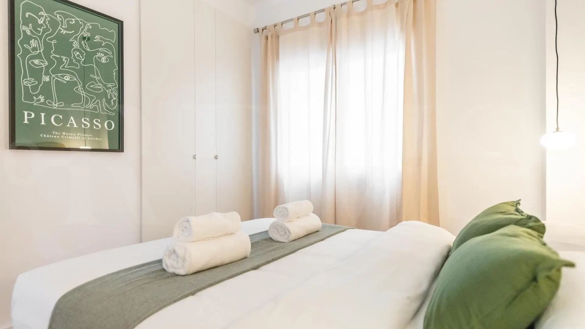 Exquisite And Charming Experience In Soho By Rems Apartment Malaga