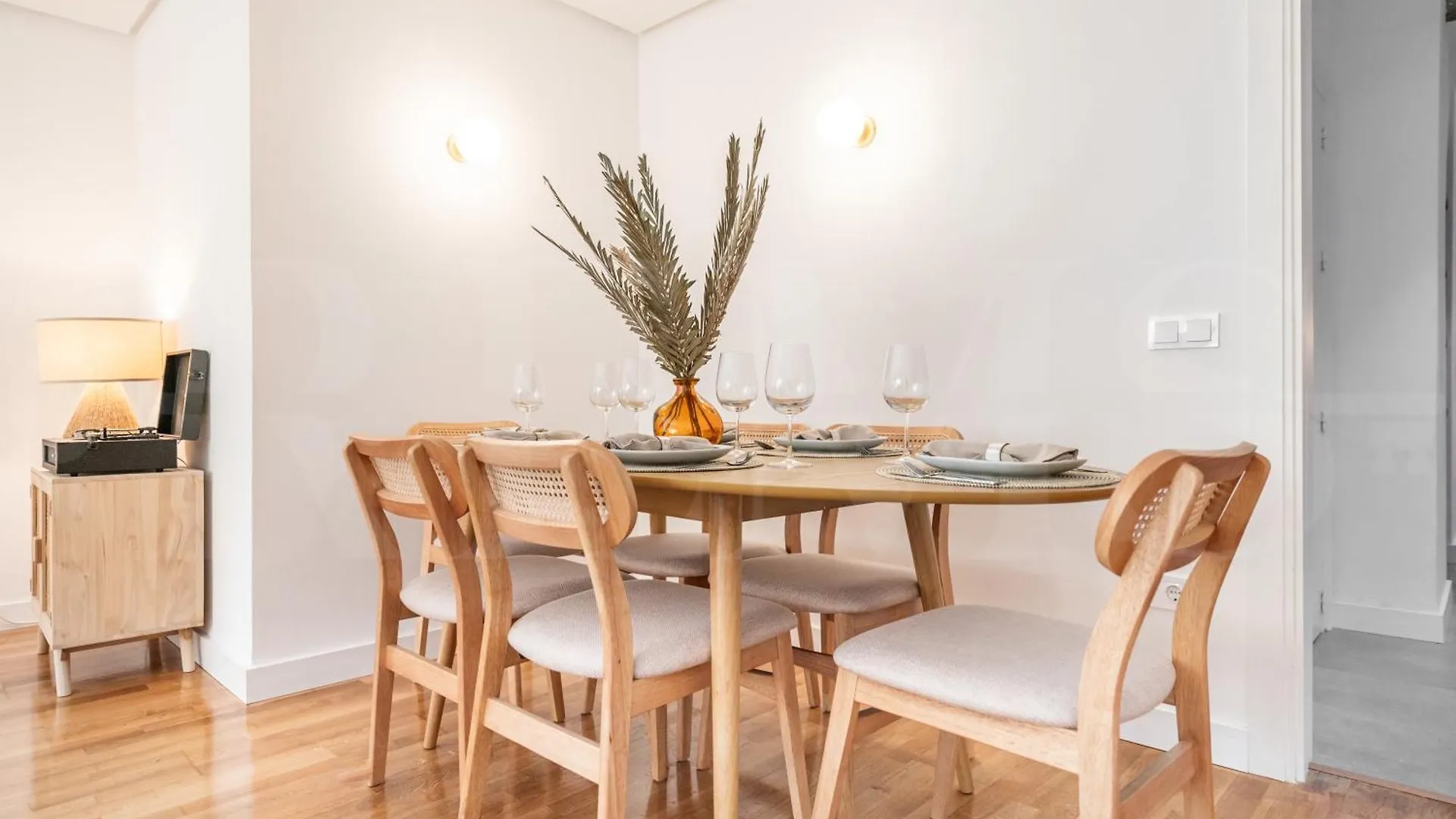 Exquisite And Charming Experience In Soho By Rems Apartment Malaga