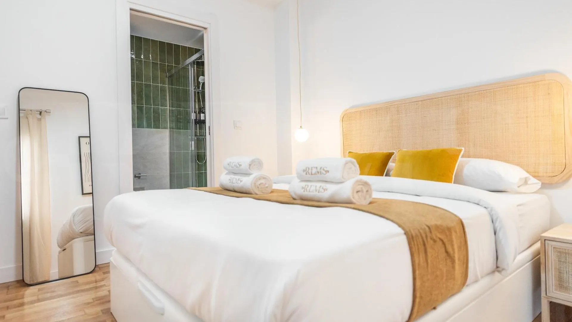 Exquisite And Charming Experience In Soho By Rems Apartment Malaga